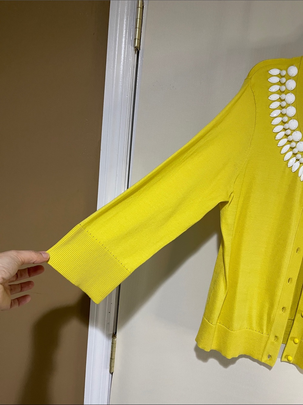 NWOT Kate Spade Beautiful Yellow Embellished V-Neck Button Cardigan SZ Large - Picture 6 of 11